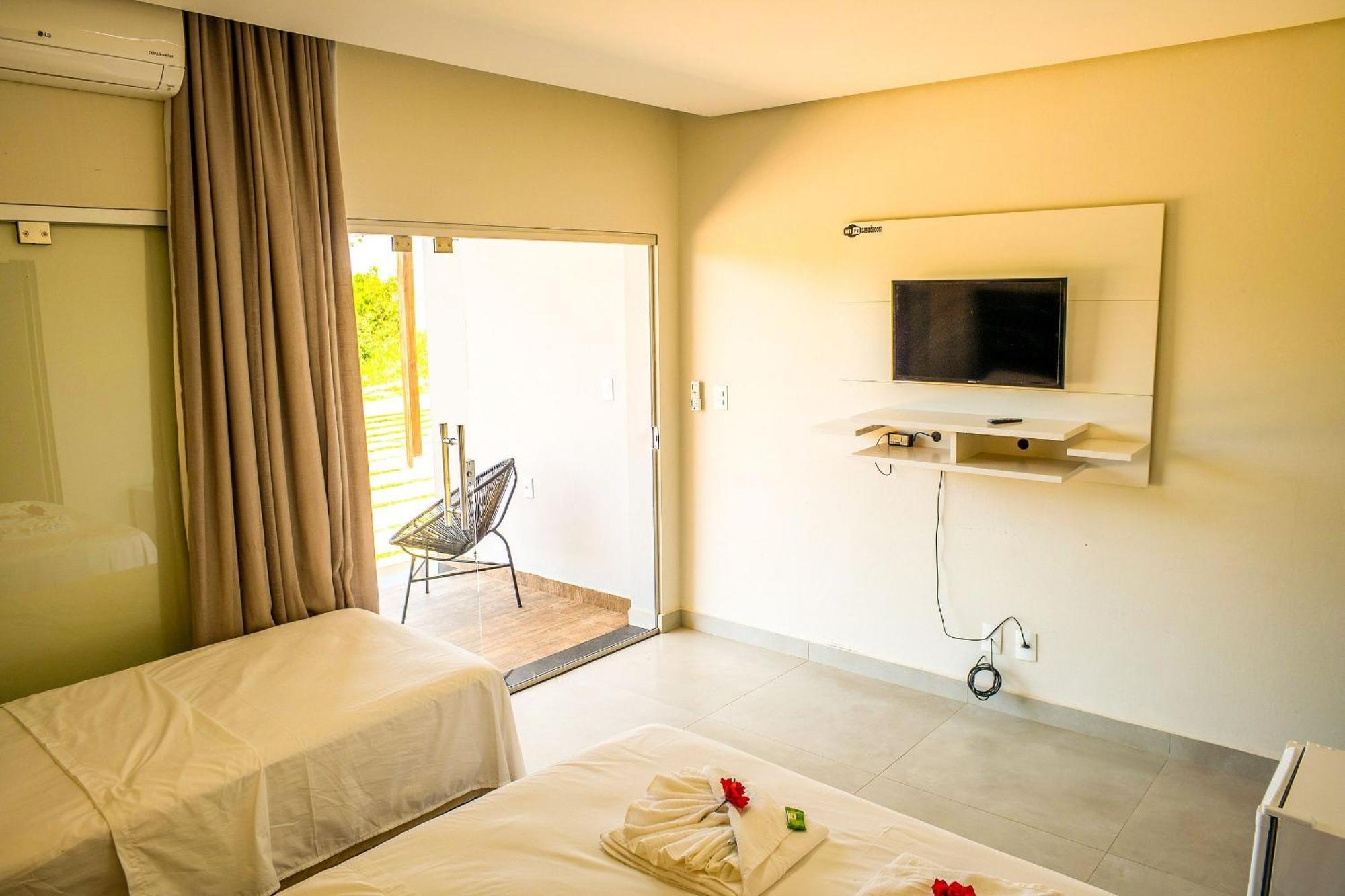 Pousada Com Piscina, Jacuzzi E Com Vista Em Capitolio - Casa Decore Екстер'єр фото